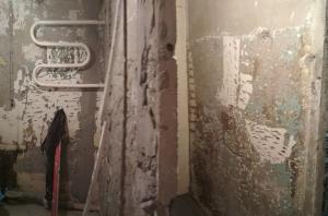 Repararea de baie și toaletă în Hrușciov. Ziua 2: sapa, semnalizatoare ipsos