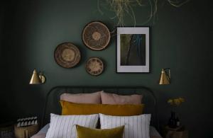 Cum sa faci un dormitor unic și memorabil, folosind pereți. 6 idei Jolly