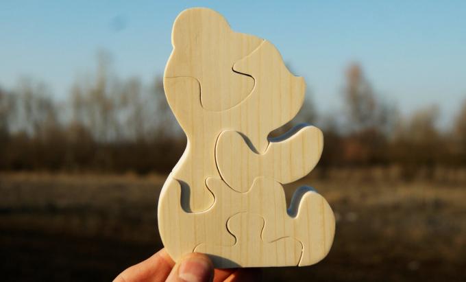 puzzle din lemn „Ursul“