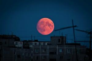 Moon, "Bloody". Cum o eclipsa de lună asupra sănătății umane?