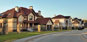 În cazul în care este mai ieftin de a construi: o revizuire a prețurilor regionale pentru case