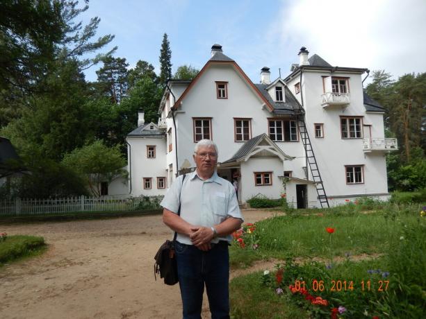 Casa pictor si arhitect Polenov. fotografie de autor