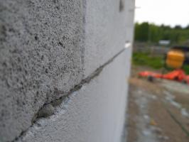 Smooth pereți de beton celular. De ce nu este zidăria ideală?