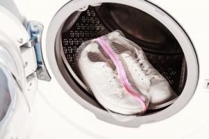 👉 6 cele mai utile trucuri în timp ce masina de spalat haine