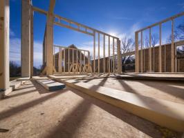 Construirea unei case din: caracteristici de lucru
